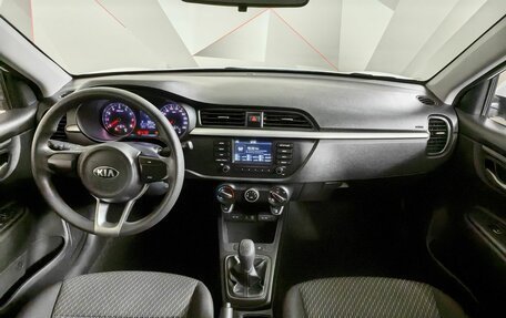 KIA Rio IV, 2018 год, 1 295 000 рублей, 14 фотография