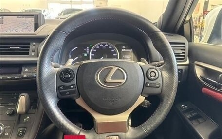 Lexus CT I рестайлинг, 2014 год, 1 350 000 рублей, 14 фотография