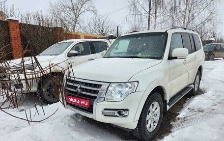 Mitsubishi Pajero IV, 2018 год, 3 350 000 рублей, 1 фотография