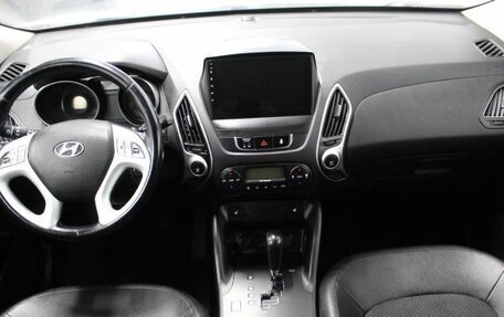 Hyundai ix35 I рестайлинг, 2013 год, 1 350 000 рублей, 14 фотография