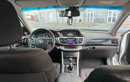 Honda Accord IX рестайлинг, 2013 год, 1 600 000 рублей, 6 фотография