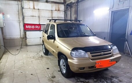 Chevrolet Niva I рестайлинг, 2004 год, 330 000 рублей, 5 фотография