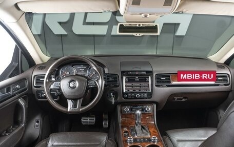 Volkswagen Touareg III, 2012 год, 2 149 000 рублей, 7 фотография