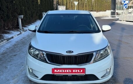 KIA Rio III рестайлинг, 2014 год, 1 199 000 рублей, 2 фотография