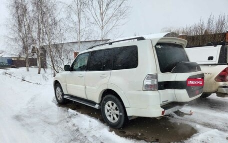 Mitsubishi Pajero IV, 2018 год, 3 350 000 рублей, 3 фотография