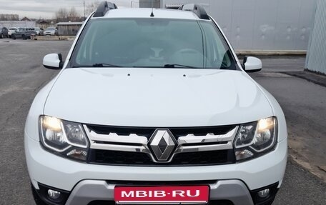 Renault Duster I рестайлинг, 2016 год, 1 340 000 рублей, 3 фотография