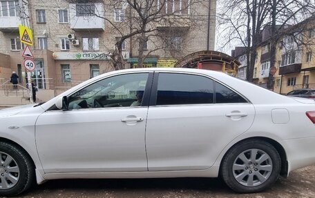 Toyota Camry, 2008 год, 1 300 000 рублей, 1 фотография