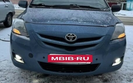 Toyota Yaris III рестайлинг, 2006 год, 570 000 рублей, 4 фотография