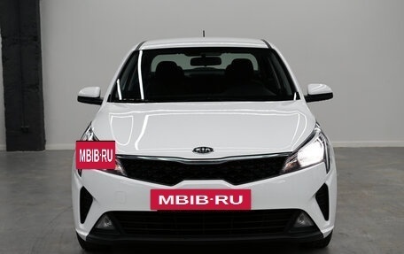 KIA Rio IV, 2021 год, 1 895 000 рублей, 2 фотография