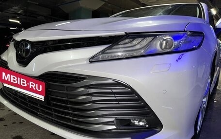 Toyota Camry, 2019 год, 3 200 000 рублей, 11 фотография