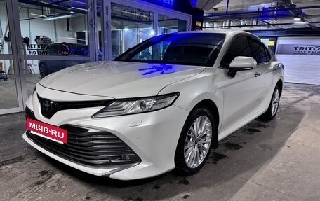 Toyota Camry, 2019 год, 3 200 000 рублей, 21 фотография