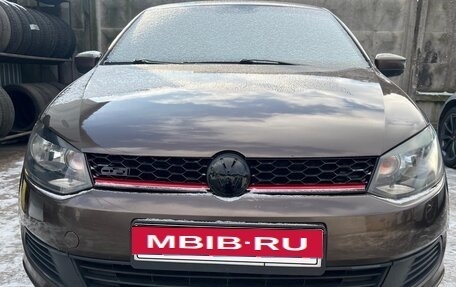 Volkswagen Polo VI (EU Market), 2015 год, 800 000 рублей, 6 фотография