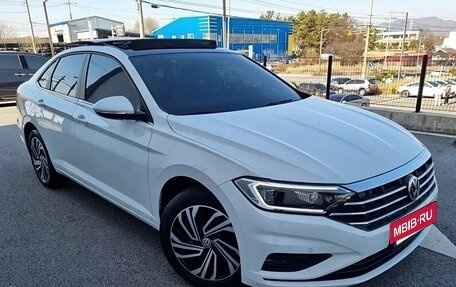 Volkswagen Jetta VII, 2021 год, 2 100 000 рублей, 2 фотография