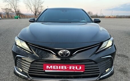 Toyota Camry, 2023 год, 3 821 000 рублей, 3 фотография