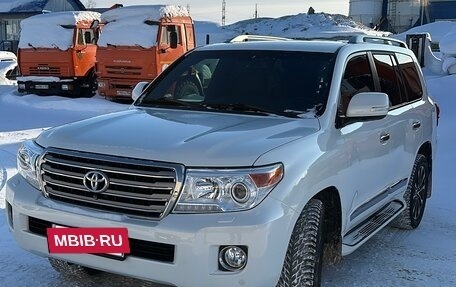 Toyota Land Cruiser 200, 2014 год, 5 200 000 рублей, 2 фотография