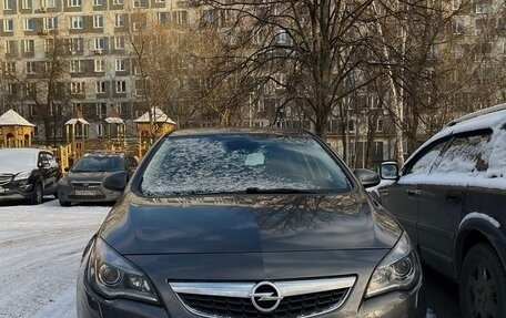 Opel Astra J, 2011 год, 1 200 000 рублей, 4 фотография