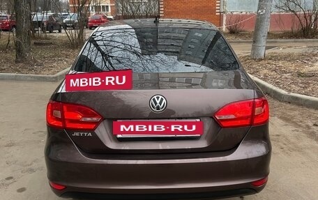 Volkswagen Jetta VI, 2014 год, 1 250 000 рублей, 6 фотография