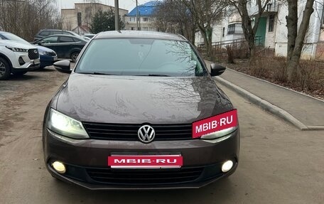 Volkswagen Jetta VI, 2014 год, 1 250 000 рублей, 3 фотография