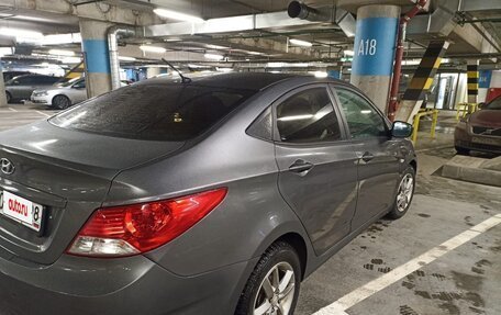 Hyundai Solaris II рестайлинг, 2012 год, 850 000 рублей, 7 фотография