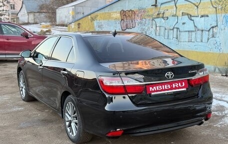 Toyota Camry, 2017 год, 2 350 000 рублей, 6 фотография