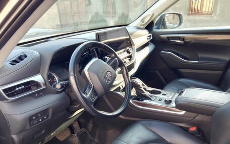 Toyota Highlander, 2021 год, 6 150 000 рублей, 17 фотография