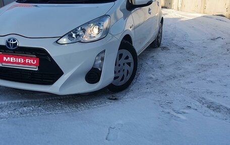 Toyota Aqua I, 2017 год, 1 250 000 рублей, 2 фотография