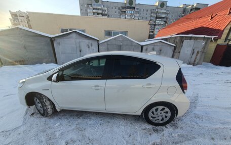 Toyota Aqua I, 2017 год, 1 250 000 рублей, 14 фотография