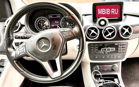 Mercedes-Benz B-Класс, 2012 год, 1 450 000 рублей, 3 фотография