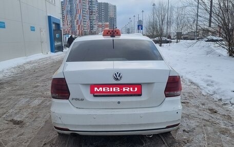 Volkswagen Polo VI (EU Market), 2017 год, 670 000 рублей, 2 фотография