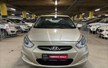 Hyundai Solaris II рестайлинг, 2013 год, 949 000 рублей, 2 фотография