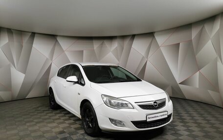 Opel Astra J, 2011 год, 545 000 рублей, 3 фотография