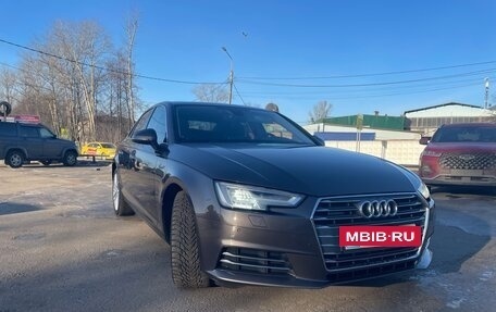 Audi A4, 2018 год, 3 100 000 рублей, 4 фотография