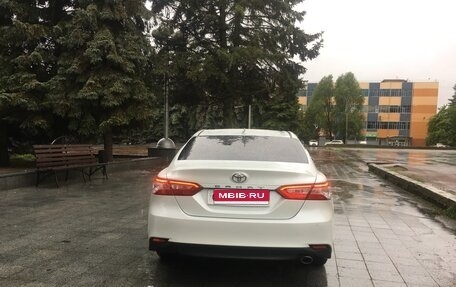 Toyota Camry, 2019 год, 2 800 000 рублей, 7 фотография