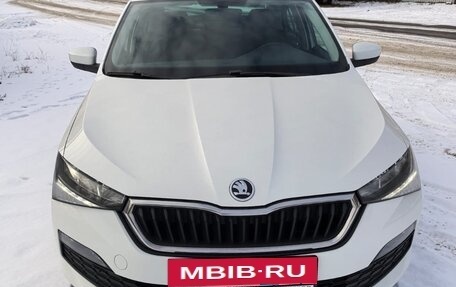 Skoda Rapid II, 2021 год, 1 660 000 рублей, 4 фотография