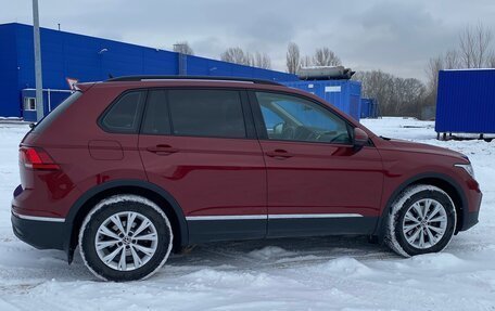 Volkswagen Tiguan II, 2021 год, 2 650 000 рублей, 4 фотография