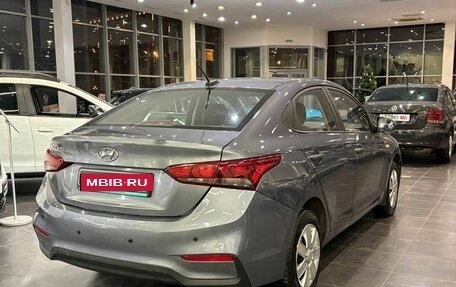 Hyundai Solaris II рестайлинг, 2017 год, 865 000 рублей, 5 фотография