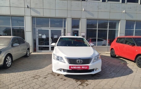 Toyota Camry, 2012 год, 1 800 000 рублей, 2 фотография