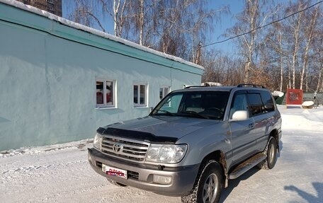 Toyota Land Cruiser 100 рестайлинг 2, 2006 год, 2 460 000 рублей, 1 фотография