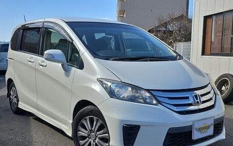 Honda Freed I, 2012 год, 799 000 рублей, 1 фотография