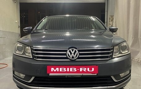 Volkswagen Passat B7, 2013 год, 1 550 000 рублей, 13 фотография