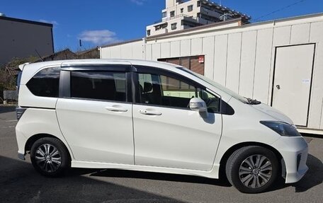 Honda Freed I, 2012 год, 799 000 рублей, 4 фотография