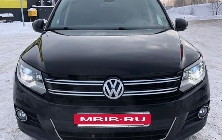 Volkswagen Tiguan I, 2015 год, 1 730 000 рублей, 2 фотография