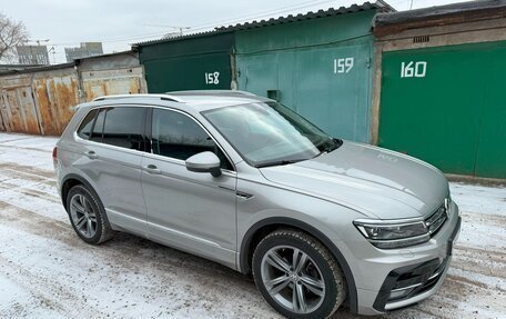 Volkswagen Tiguan II, 2019 год, 3 450 000 рублей, 3 фотография