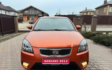 KIA Rio II, 2011 год, 780 000 рублей, 1 фотография