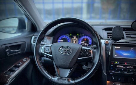 Toyota Camry, 2016 год, 2 200 000 рублей, 14 фотография