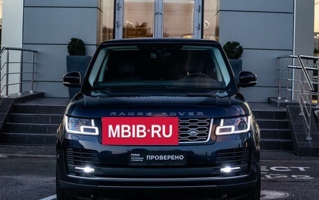 Land Rover Range Rover IV рестайлинг, 2018 год, 8 755 000 рублей, 4 фотография