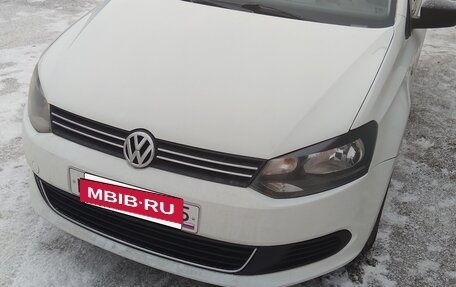 Volkswagen Polo VI (EU Market), 2014 год, 615 000 рублей, 4 фотография