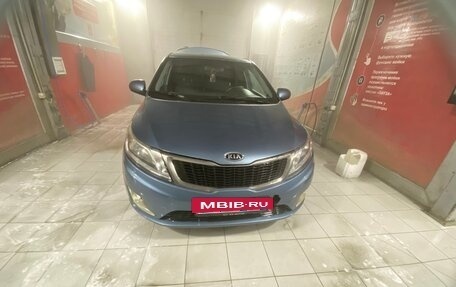 KIA Rio III рестайлинг, 2012 год, 670 000 рублей, 2 фотография