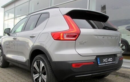 Volvo XC40 I, 2022 год, 4 600 000 рублей, 3 фотография