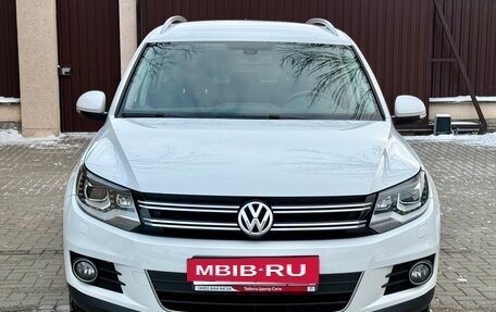 Volkswagen Tiguan I, 2012 год, 1 890 000 рублей, 3 фотография